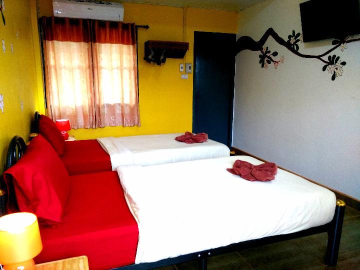 Yin Yang Guesthouse チエンマイ エクステリア 写真