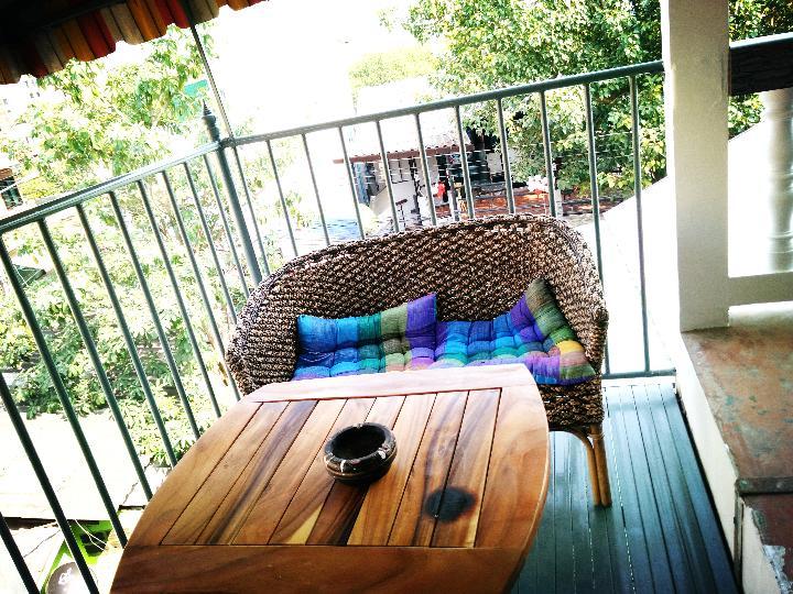Yin Yang Guesthouse チエンマイ エクステリア 写真